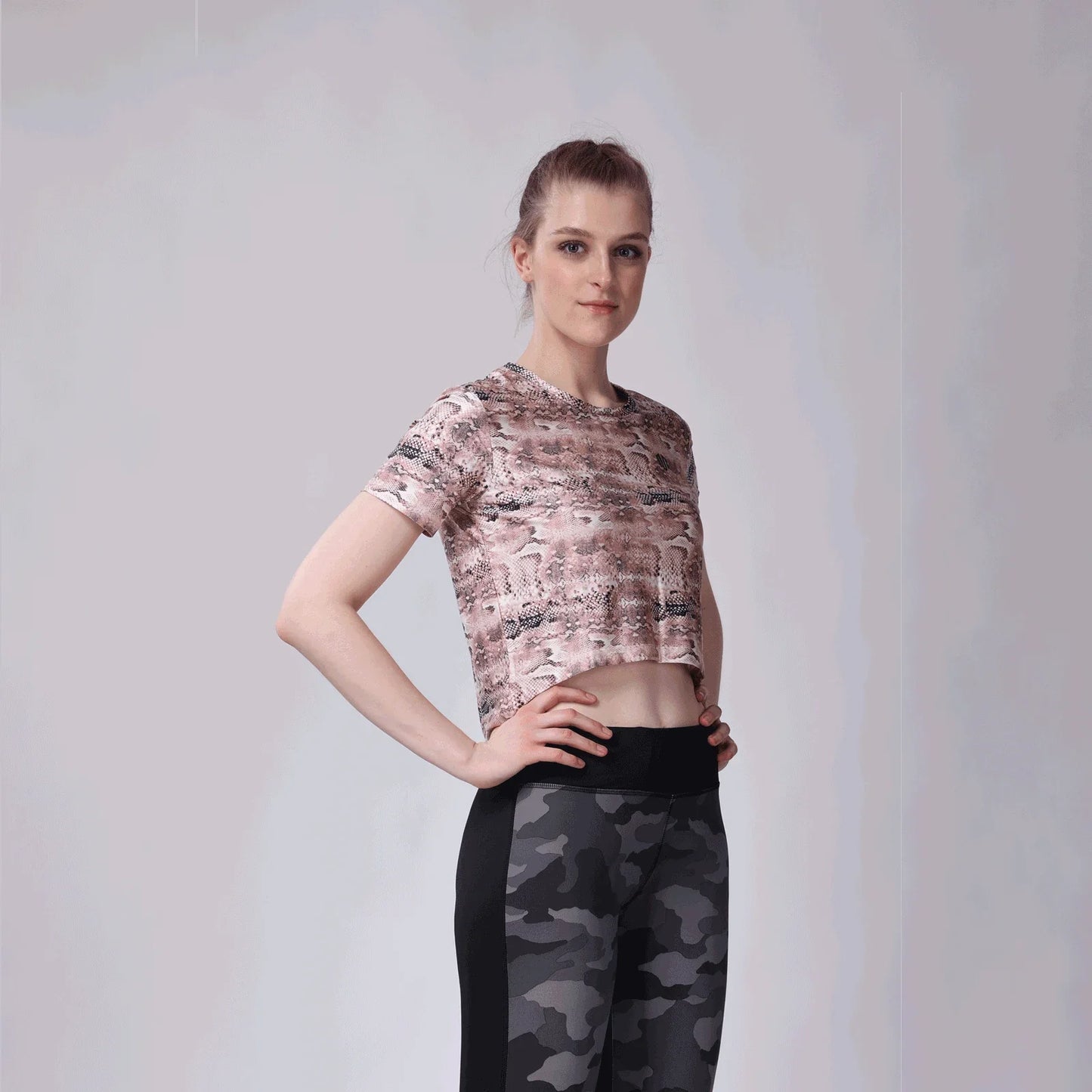 Girls Moisture Socker Snake Print Cropped Top