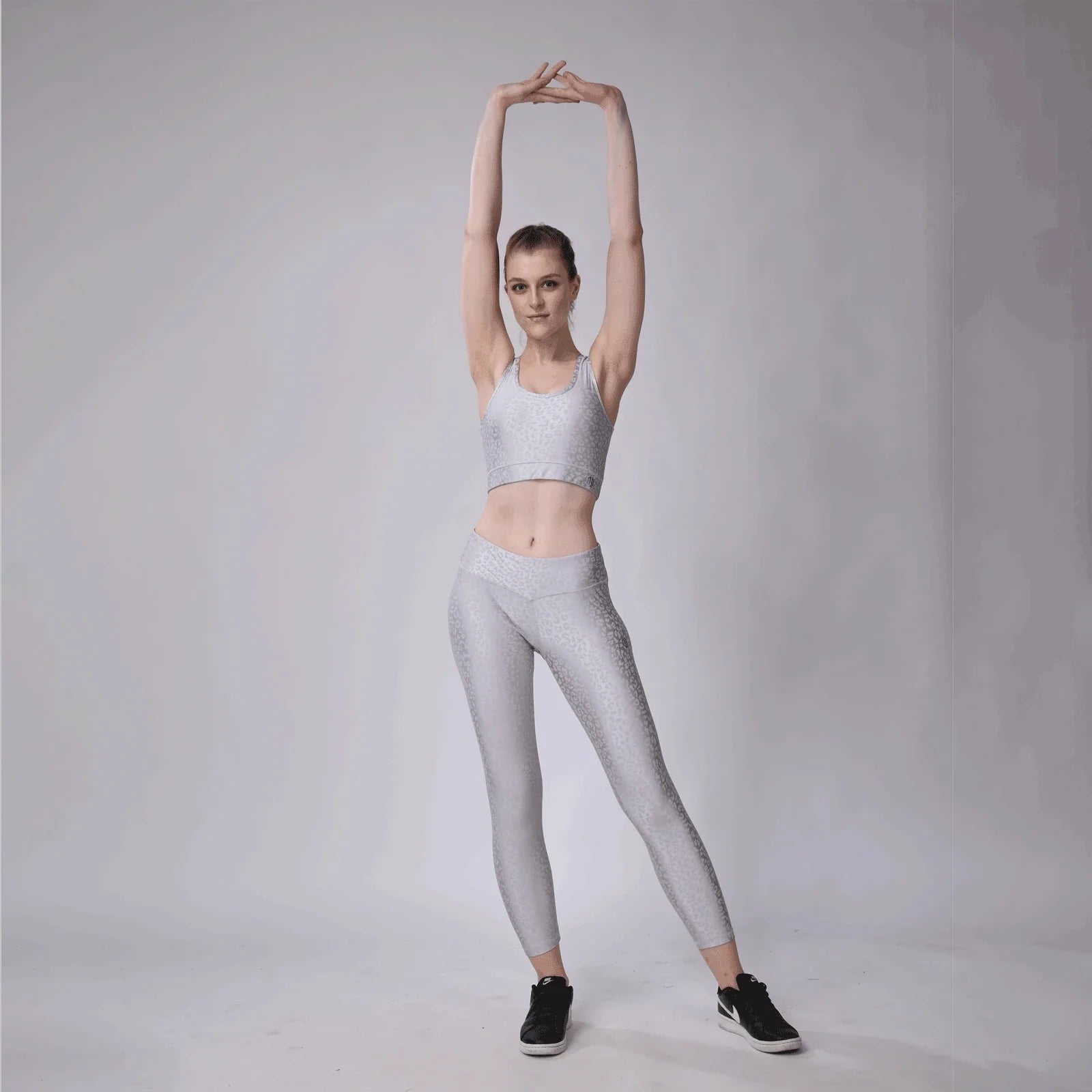 Girl’s Dynamic Leopard Anti-Moisture Special Edition Sports Bra & Tighty
